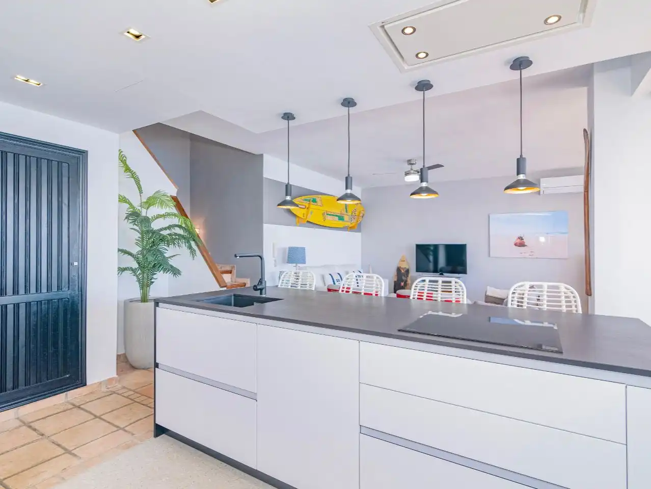 Kitchen of Flat for sale in Almuñécar  with Air Conditioner, Terrace and Swimming Pool