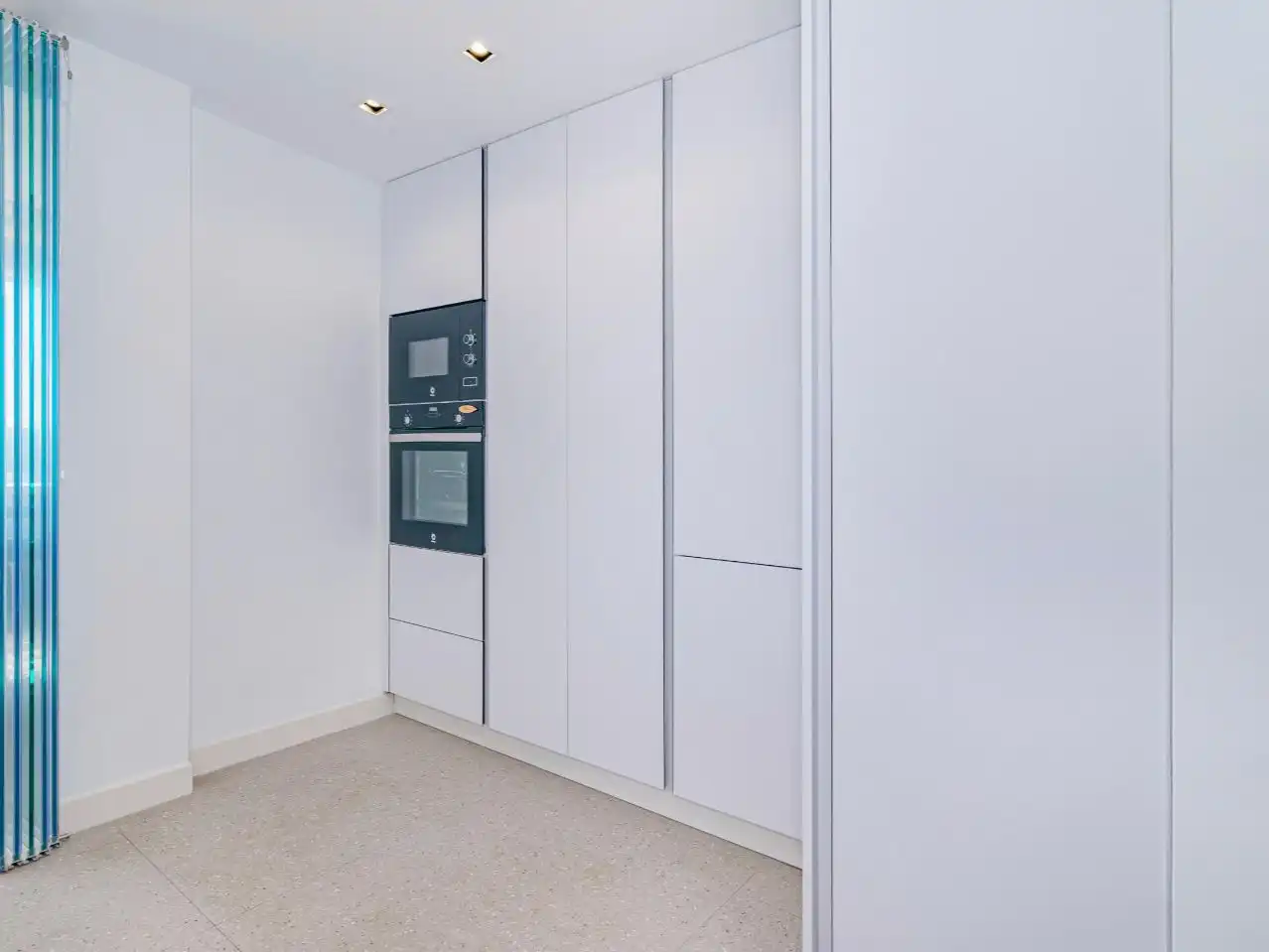 Kitchen of Flat for sale in Almuñécar  with Air Conditioner, Terrace and Swimming Pool