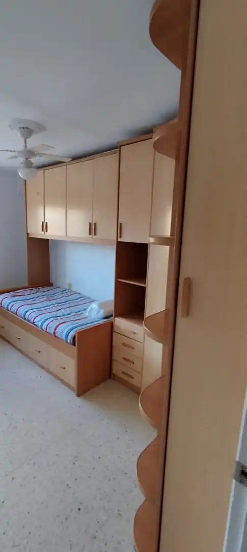 Habitación en Avenida de la Paz, 95, El Plantinar – Avda. La Paz - El Juncal Habitación en Avenida de la Paz, 95, El Plantinar – Avda. La Paz - El Juncal