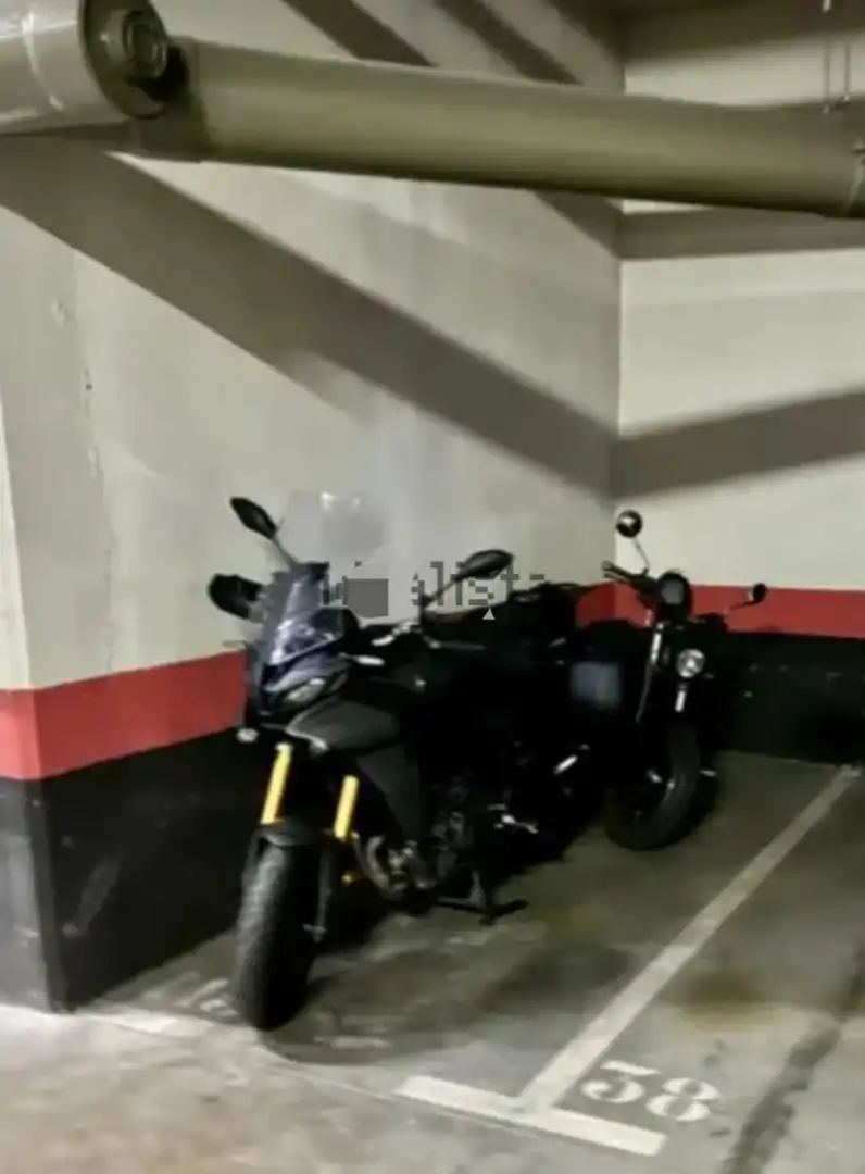 Garaje de alquiler en Calle de Téllez, 18, Pacífico Vista exterior de Garaje de alquiler en Madrid