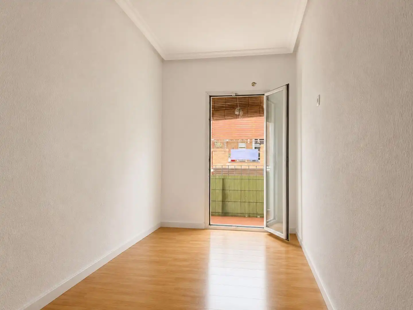 Flat for sale in Calle de Los Cacereños, 41, Villaverde Alto Balcony of Flat for sale in Madrid Capital with Terrace