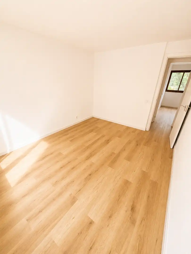 Piso en venta en Carrer de Lluís Companys, 61c, Santa Perpètua de Mogoda Habitación de Piso en venta en Santa Perpètua de Mogoda
