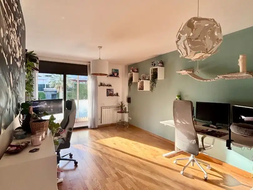 Flat for rent in Passatge de Sausset Les Pins, 6, Sentmenat Living room of Flat for rent in Sentmenat with Air Conditioner, Heating and Parquet flooring