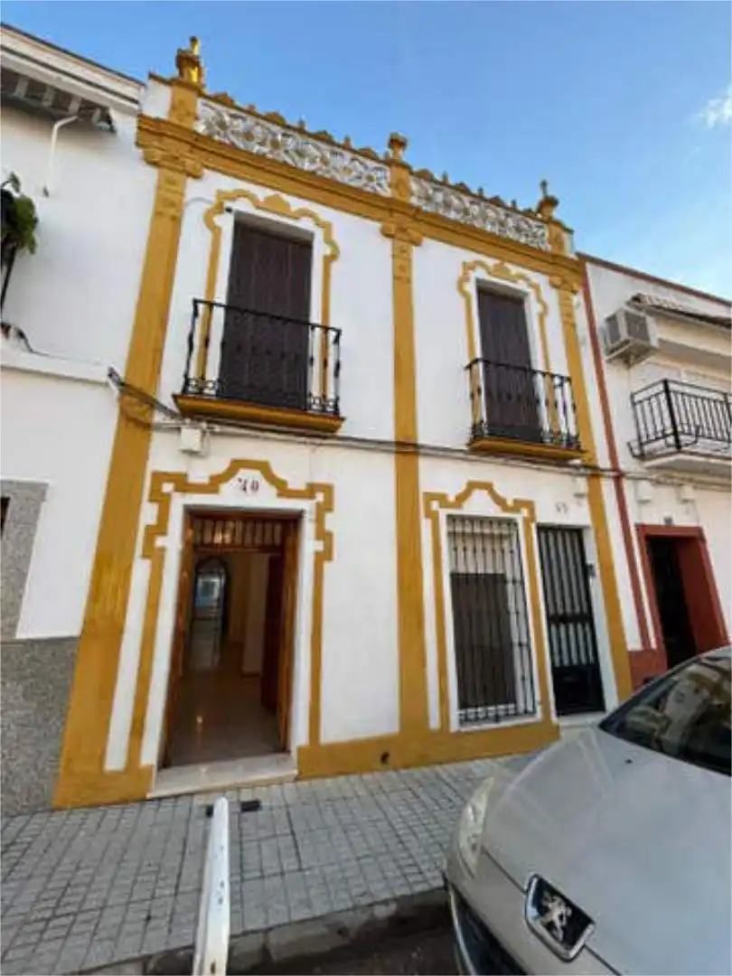 Exterior view of Flat for rent in Mérida  with Terrace, Storage room and Pets allowed