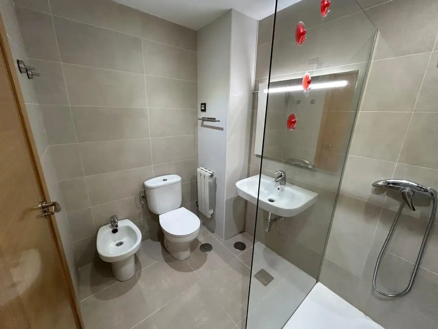 Bathroom of Flat for rent in Humanes de Madrid  with Heating, Parquet flooring and Furnished
