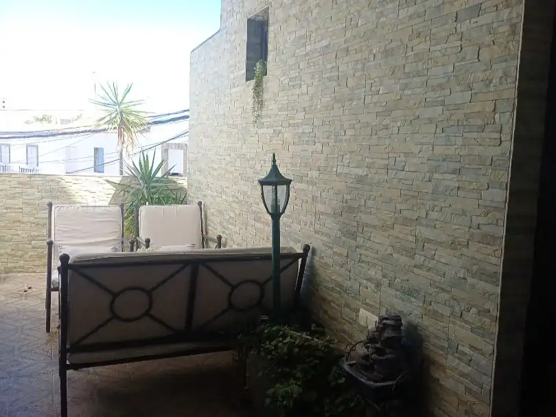 Casa o chalet en venta en Calle Francisco Pastor, 13, Estación - La Fontanilla - El Tinte Terraza de Casa o chalet en venta en Utrera con Aire acondicionado, Calefacción y Jardín privado