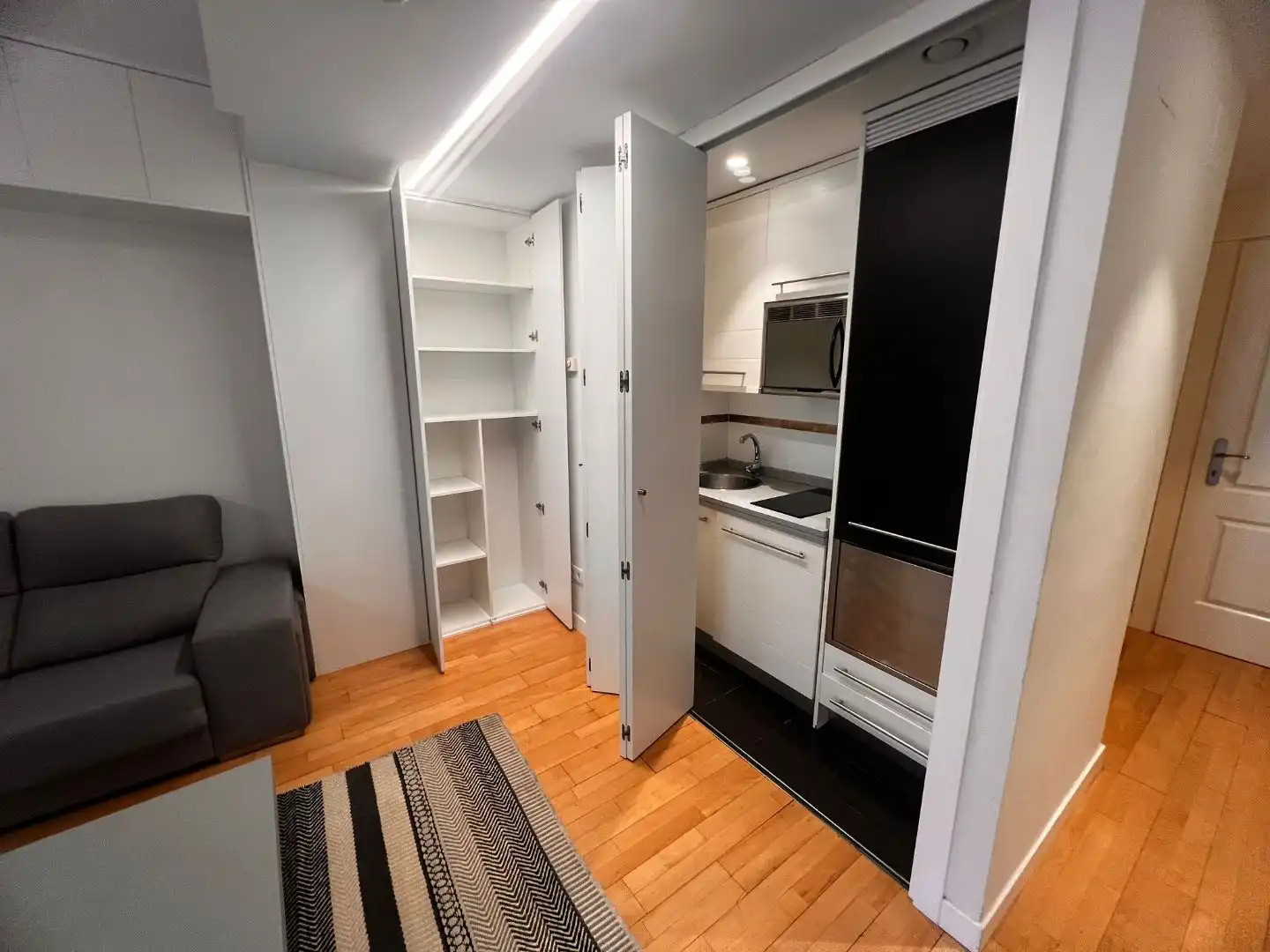 Flat for rent in Calle del General Pardiñas, 43, Lista Kitchen of Flat for rent in Madrid with Air Conditioner, Heating and Storage room