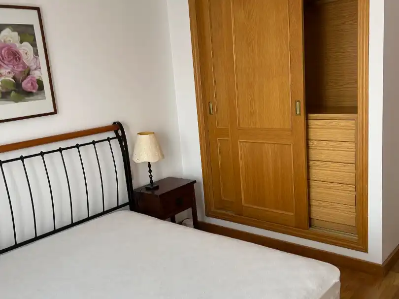 Casa o chalet en venta en Calle Alegría, 32, Azucaica Habitación de Casa o chalet en venta en Toledo con Aire acondicionado, Calefacción y Parquet