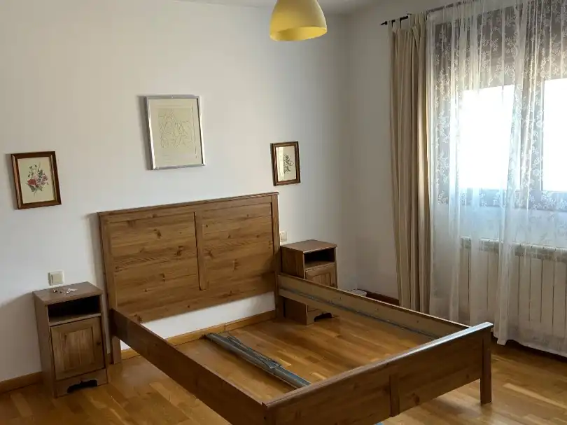 Casa o chalet en venta en Calle Alegría, 32, Azucaica Habitación de Casa o chalet en venta en Toledo con Aire acondicionado, Calefacción y Parquet