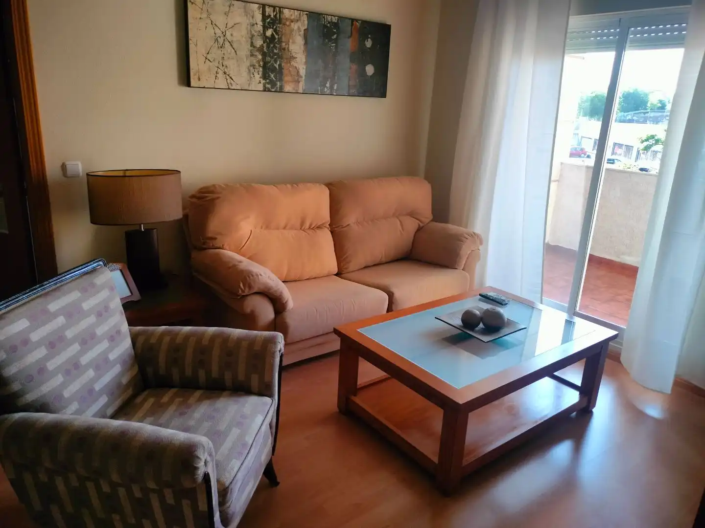 Piso de alquiler en Calle Gredos, 7, Ruta de la Plata Sala de estar de Piso de alquiler en Cáceres con Aire acondicionado, Calefacción y Parquet