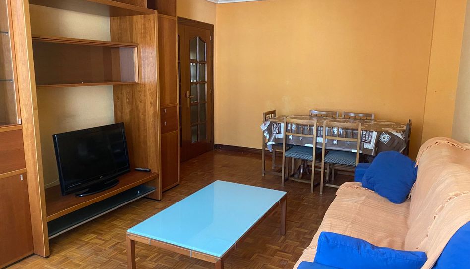 Flat for rent in Plaza de Los Vadillos, 1, Los Vadillos - R. Sanitaria - Pozanos, Burgos Capital - image 1 Photo 1 of Flat for rent in Plaza de Los Vadillos, 1, Los Vadillos - R. Sanitaria - Pozanos, Burgos Capital