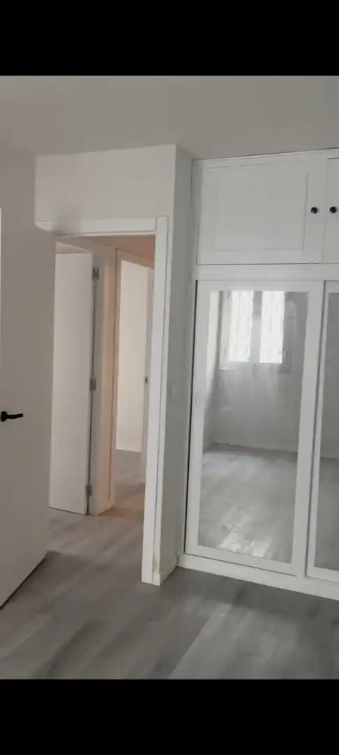 Flat for sale in Calle Baja de la Iglesia, 13, Aravaca Bedroom of Flat for sale in Madrid with Air Conditioner and Furnished