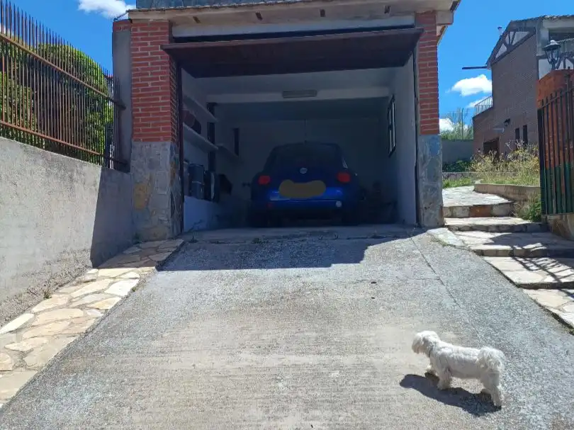 Aparcament de Casa o xalet en venda en Paracuellos de Jarama amb Aire condicionat, Calefacció i Jardí privat