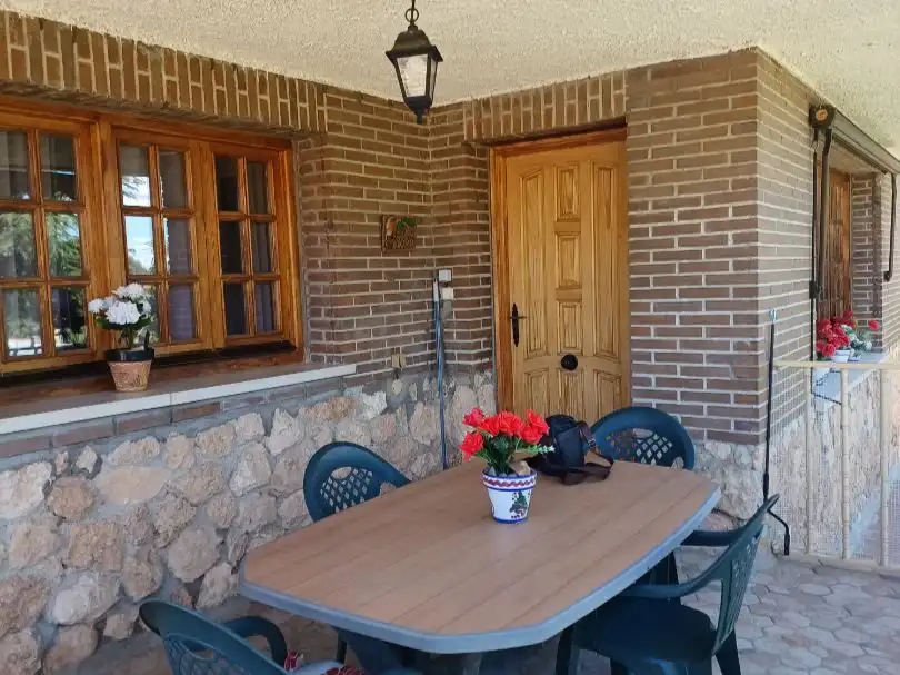 Terrassa de Casa o xalet en venda en Paracuellos de Jarama amb Aire condicionat, Calefacció i Jardí privat