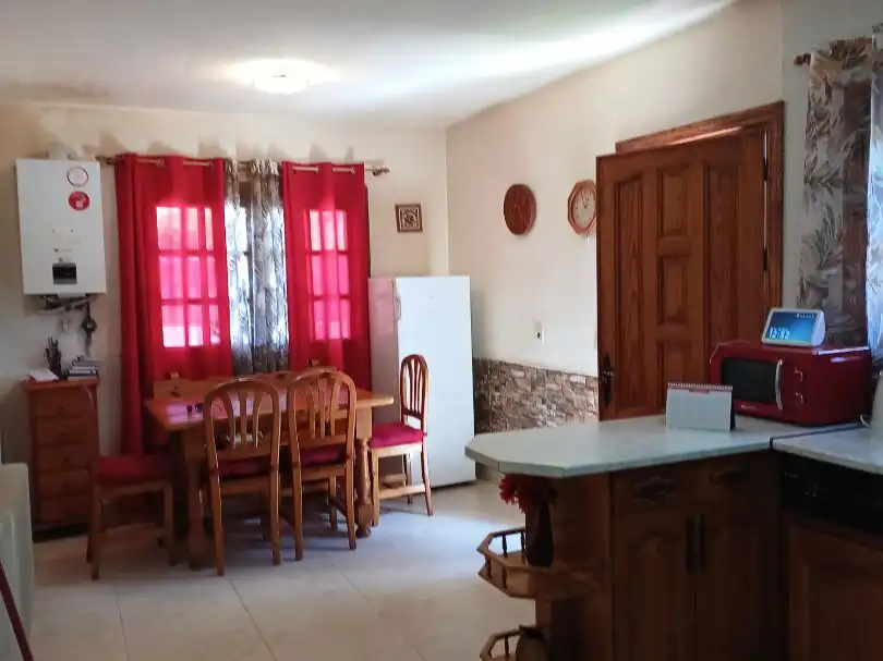 Cuina de Casa o xalet en venda en Paracuellos de Jarama amb Aire condicionat, Calefacció i Jardí privat