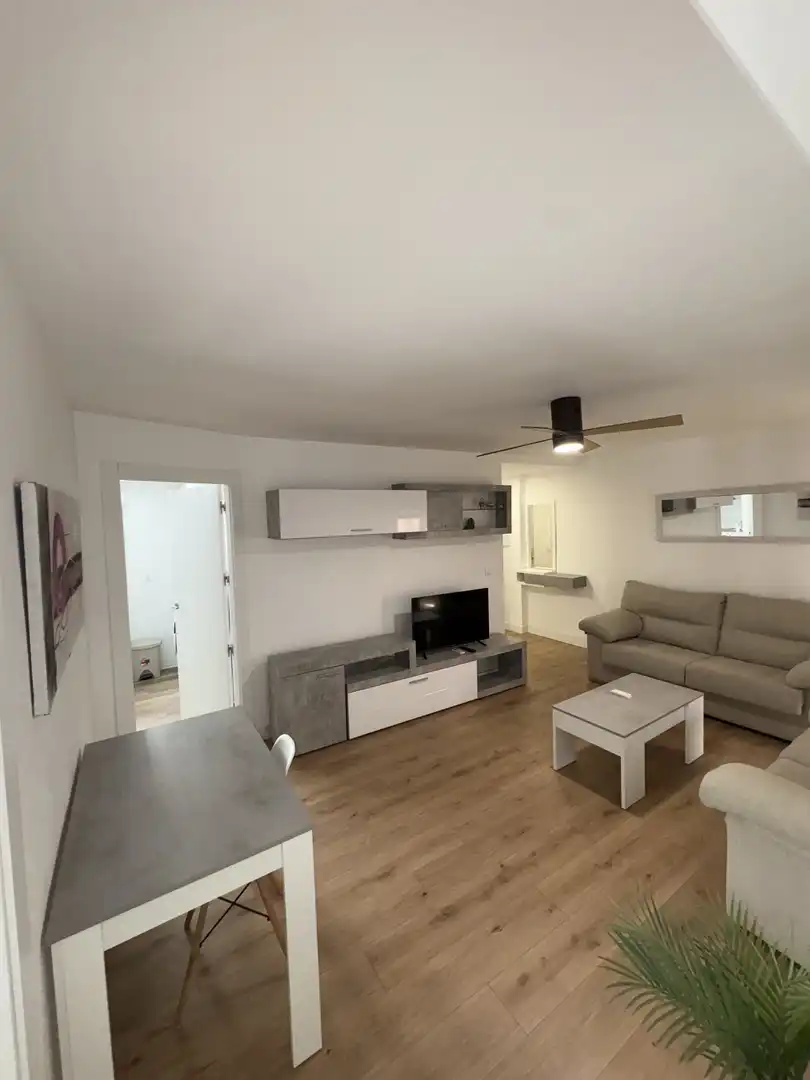 Wohnung zur Miete in Calle José López Tafall, 12, San Bartolomé - Millán de Priego Wohnung zur Miete in Calle José López Tafall, 12, San Bartolomé - Millán de Priego