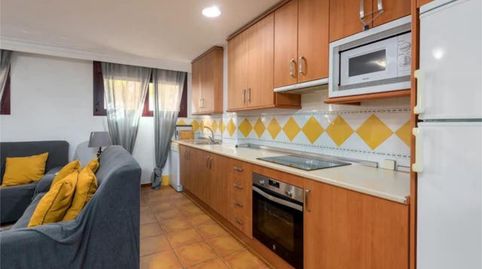 Foto 5 de Piso de alquiler en El Paraíso, Benahavís