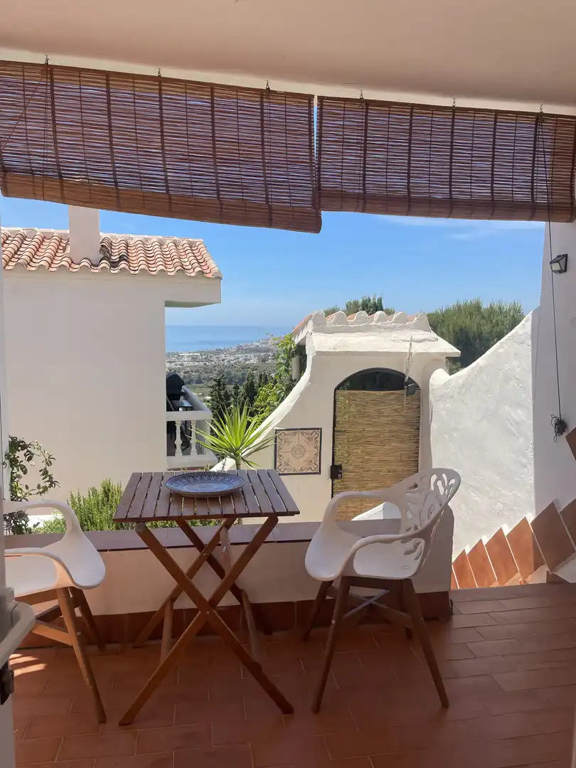 Piso en venta en Calle Capuchinos, 110, Capistrano Terraza de Piso en venta en Nerja con Aire acondicionado, Terraza y Piscina