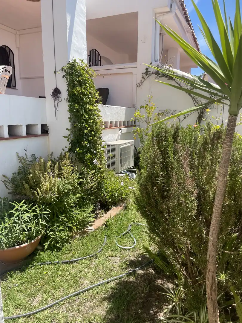 Piso en venta en Calle Capuchinos, 110, Capistrano Jardín de Piso en venta en Nerja con Aire acondicionado, Terraza y Piscina