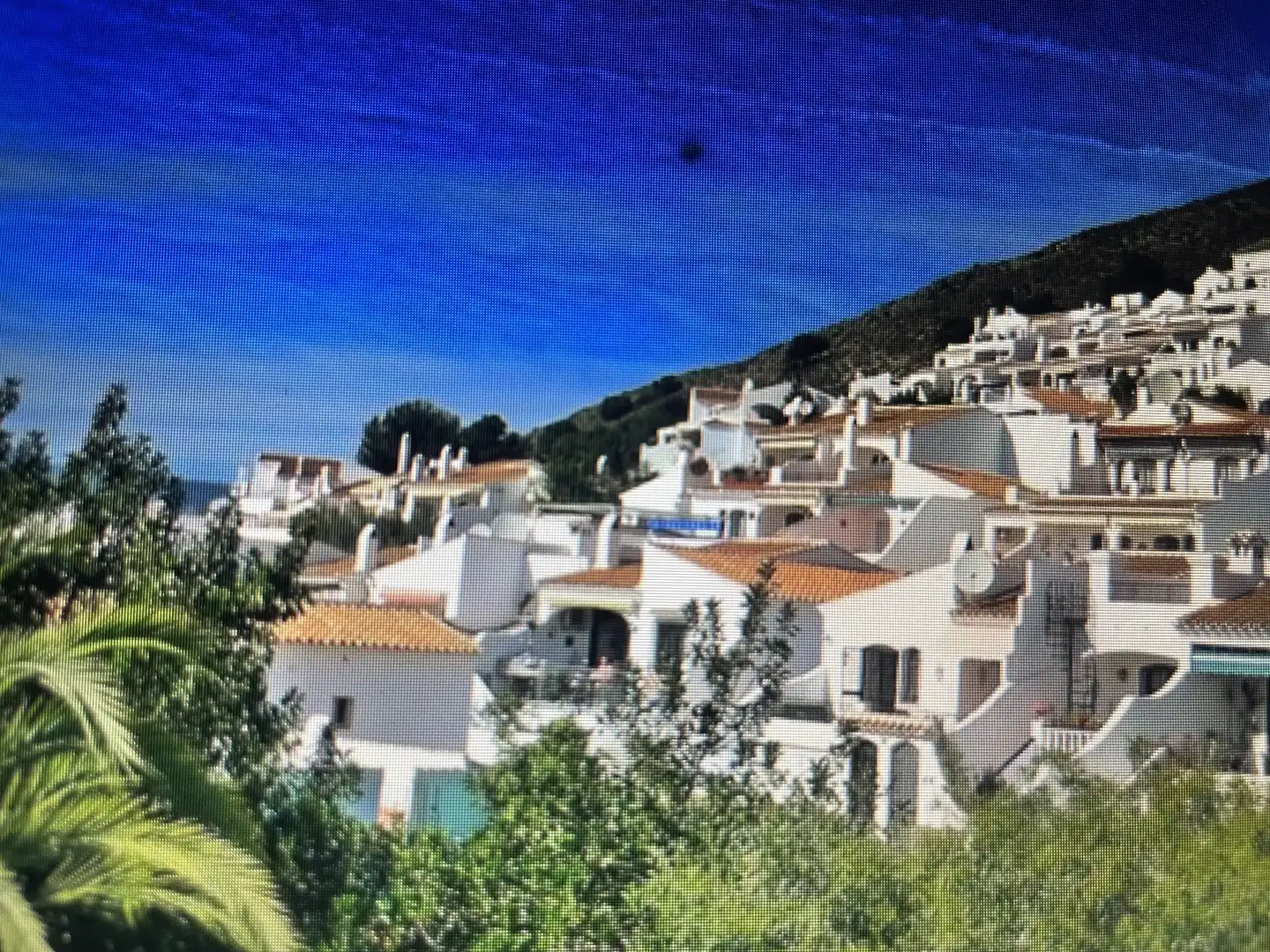 Piso en venta en Calle Capuchinos, 110, Capistrano Vista exterior de Piso en venta en Nerja con Aire acondicionado, Terraza y Piscina