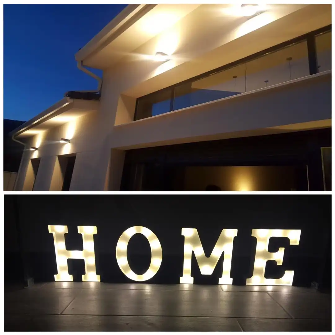 Haus oder Chalet zum Verkauf in ኡርባኒሳሲኦን ላስ ሞሬራስ, 28, La Adrada Außenansicht von Haus oder Chalet zum Verkauf in La Adrada mit Terrasse und Balkon