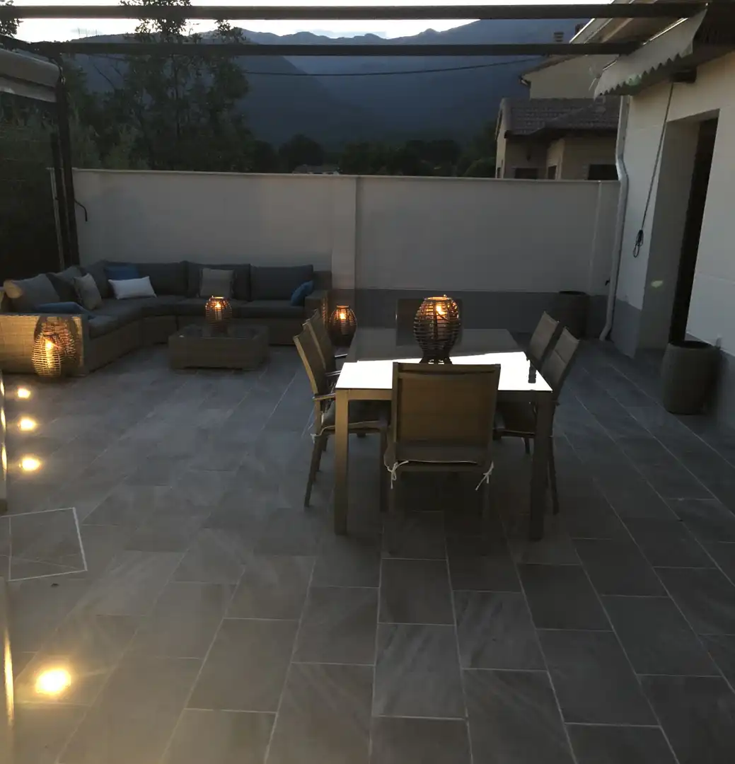 Casa o chalet en venta en ኡርባኒሳሲኦን ላስ ሞሬራስ, 28, La Adrada Terraza de Casa o chalet en venta en La Adrada con Terraza y Balcón