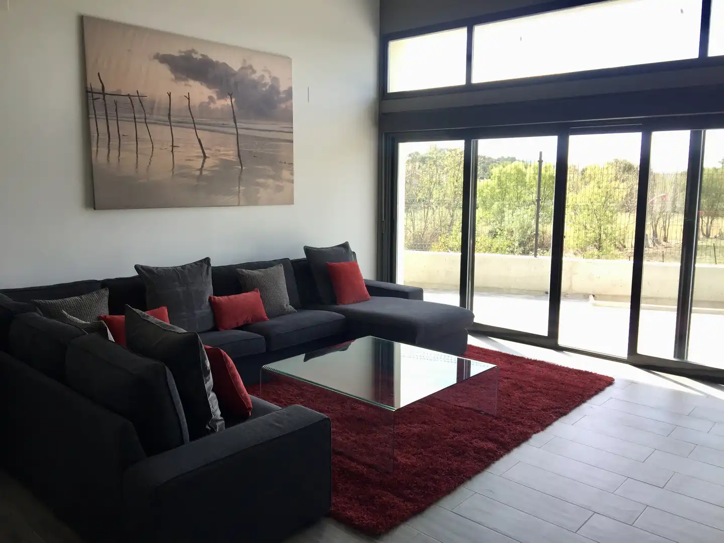 Casa o chalet en venta en ኡርባኒሳሲኦን ላስ ሞሬራስ, 28, La Adrada Sala de estar de Casa o chalet en venta en La Adrada con Terraza y Balcón