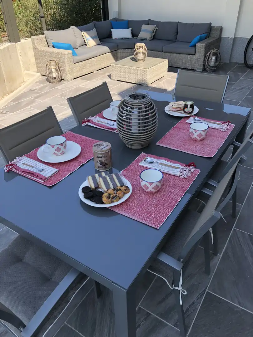 Casa o chalet en venta en ኡርባኒሳሲኦን ላስ ሞሬራስ, 28, La Adrada Terraza de Casa o chalet en venta en La Adrada con Terraza y Balcón
