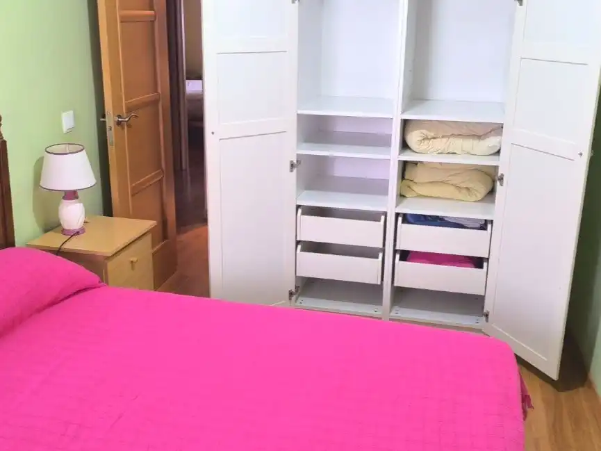 Habitación en Calle Fernando Sánchez Sampedro, 43, Pardaleras Habitación en Calle Fernando Sánchez Sampedro, 43, Pardaleras