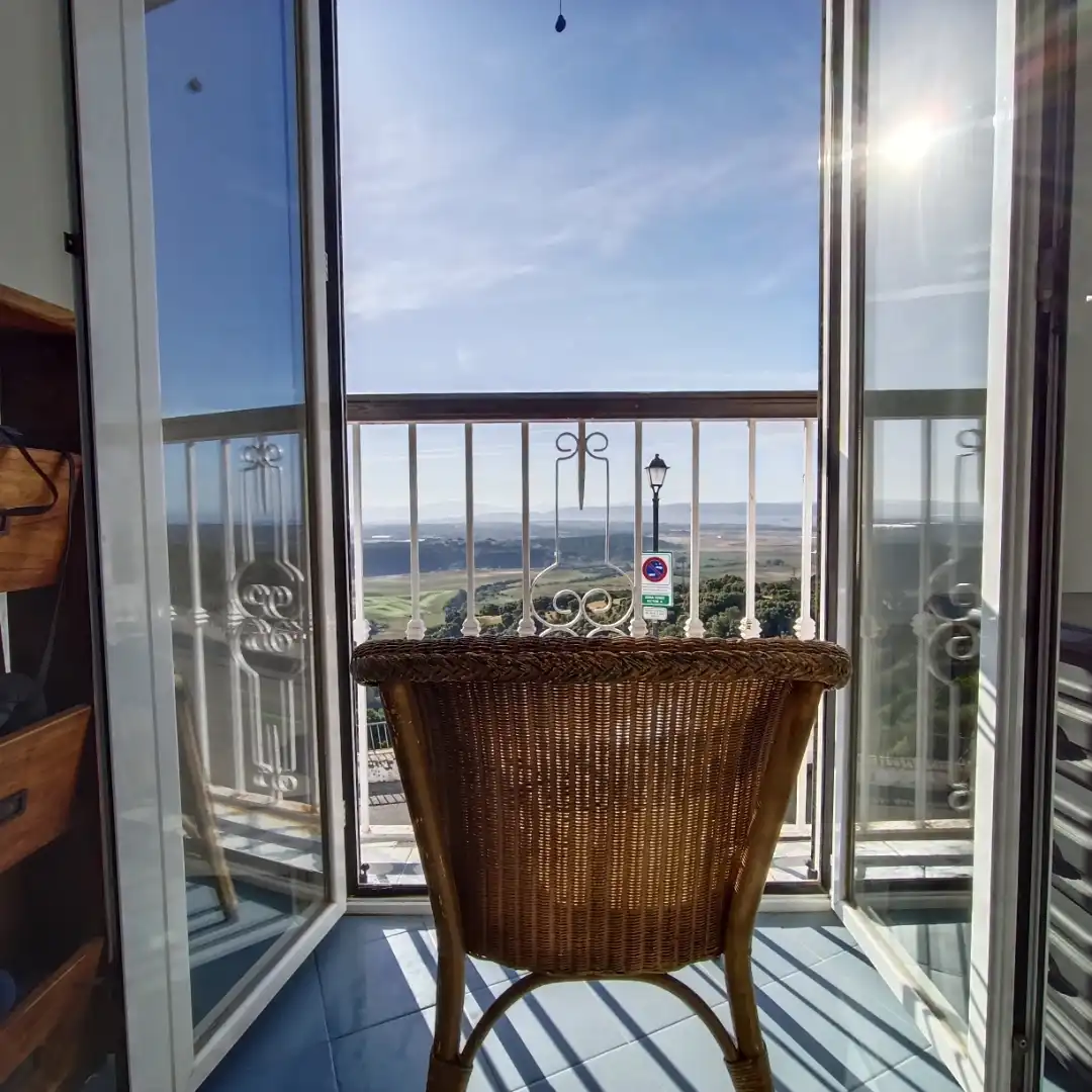 Wohnung zum Verkauf in Calle Paseo de las Cobijadas, 39, Vejer de la Frontera Terrasse von Wohnung zum Verkauf in Vejer de la Frontera mit Klimaanlage, Terrasse und Balkon