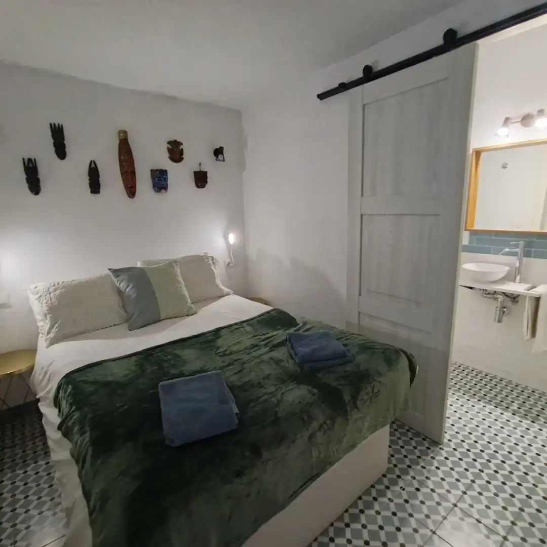 Wohnung zum Verkauf in Calle Paseo de las Cobijadas, 39, Vejer de la Frontera Schlafzimmer von Wohnung zum Verkauf in Vejer de la Frontera mit Klimaanlage, Terrasse und Balkon