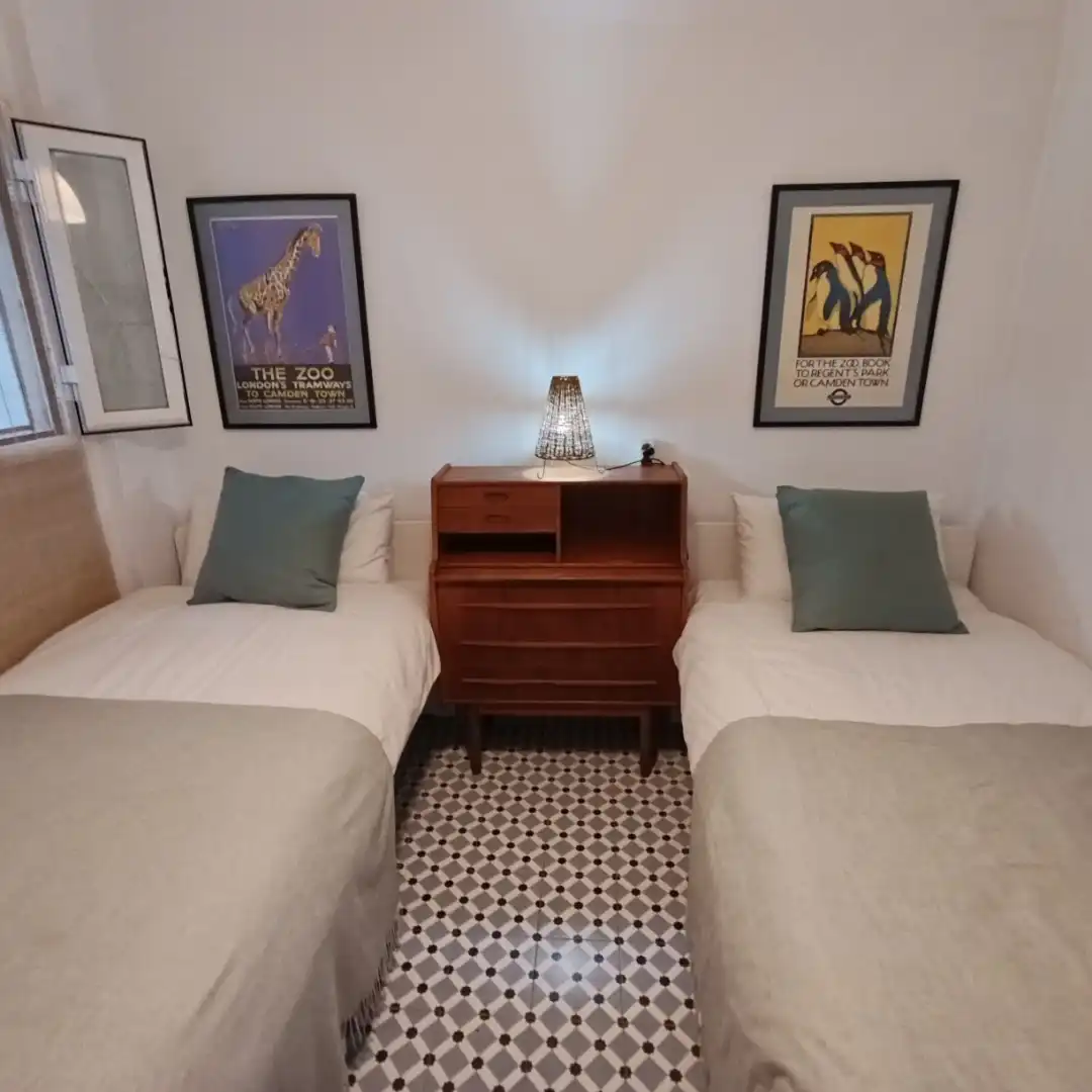 Wohnung zum Verkauf in Calle Paseo de las Cobijadas, 39, Vejer de la Frontera Schlafzimmer von Wohnung zum Verkauf in Vejer de la Frontera mit Klimaanlage, Terrasse und Balkon
