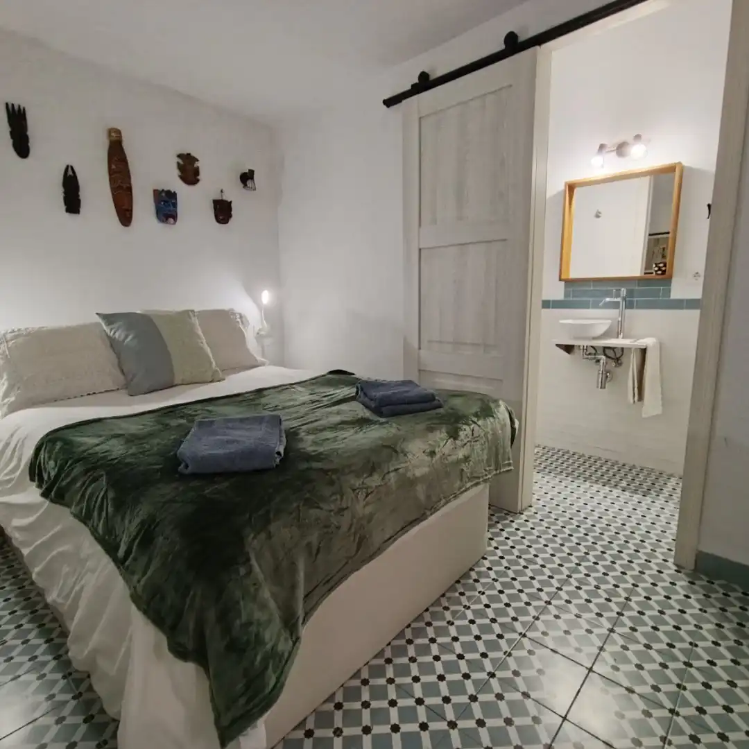 Wohnung zum Verkauf in Calle Paseo de las Cobijadas, 39, Vejer de la Frontera Schlafzimmer von Wohnung zum Verkauf in Vejer de la Frontera mit Klimaanlage, Terrasse und Balkon