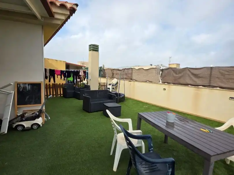 Ático en venta en Calle de Zurbarán, 22, Totana Terraza de Ático en venta en Totana con Aire acondicionado, Calefacción y Jardín privado