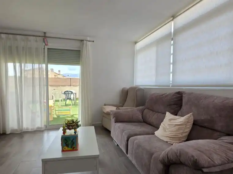 Ático en venta en Calle de Zurbarán, 22, Totana Sala de estar de Ático en venta en Totana con Aire acondicionado, Calefacción y Jardín privado