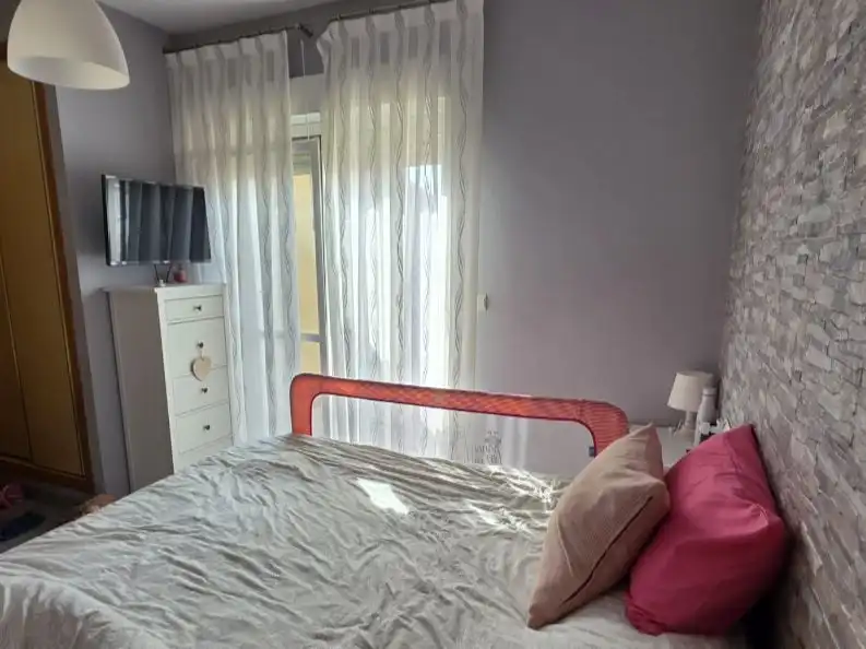 Ático en venta en Calle de Zurbarán, 22, Totana Habitación de Ático en venta en Totana con Aire acondicionado, Calefacción y Jardín privado