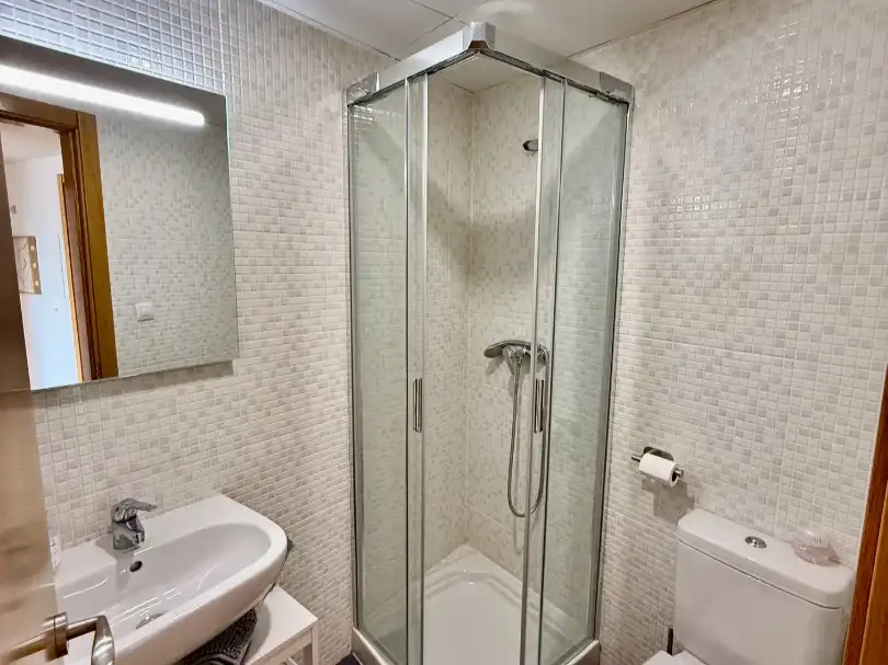Bathroom of Flat for rent in Pedrola  with Heating, Parquet flooring and Terrace