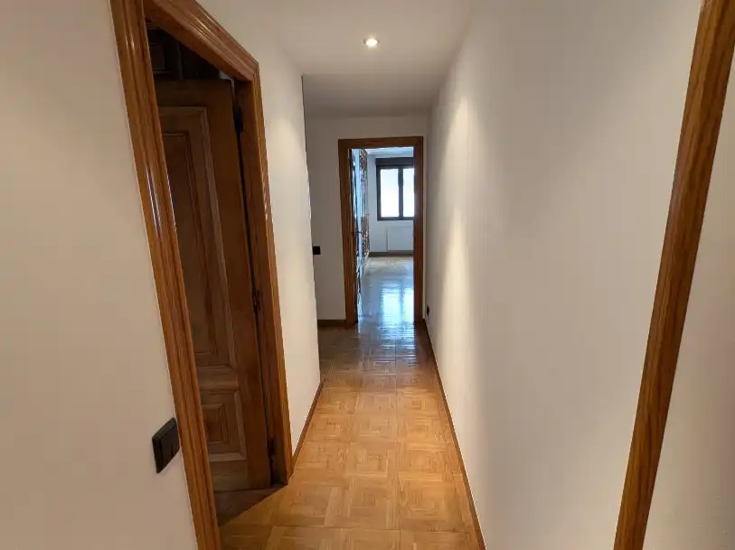 Wohnung zum Verkauf in Calle del General Elorza, 75b, Salesas - Foncalada - Campoamor Wohnung zum Verkauf in Oviedo
