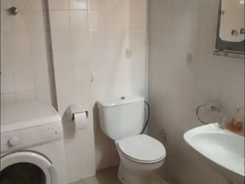 Wohnung zur Miete in Calle Estacion, 9, Santa Marina - Polígono Badezimmer von Wohnung zur Miete in Mieres (Asturias)