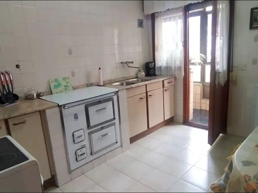 Wohnung zur Miete in Calle Estacion, 9, Santa Marina - Polígono Küche von Wohnung zur Miete in Mieres (Asturias)