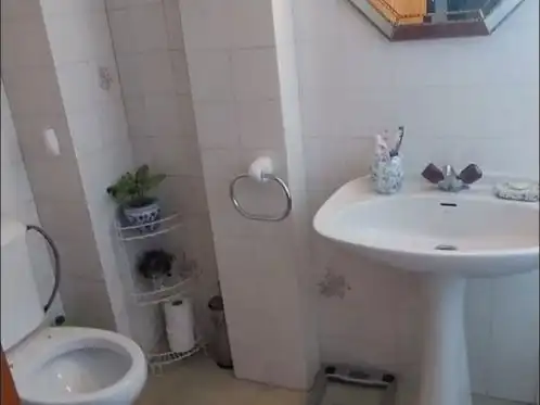 Wohnung zur Miete in Calle Estacion, 9, Santa Marina - Polígono Badezimmer von Wohnung zur Miete in Mieres (Asturias)