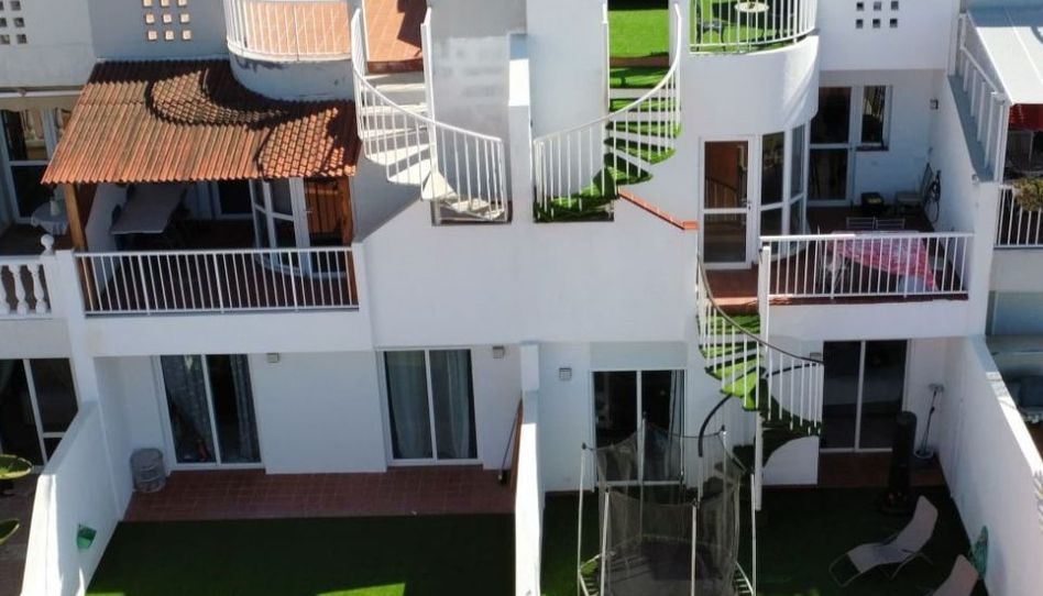 Casa adosada en venda a Armeñime - Las Moraditas - Las Cancelas, Adeje - imatge 1 Foto 1 de Casa adosada en venda a Armeñime - Las Moraditas - Las Cancelas, Adeje