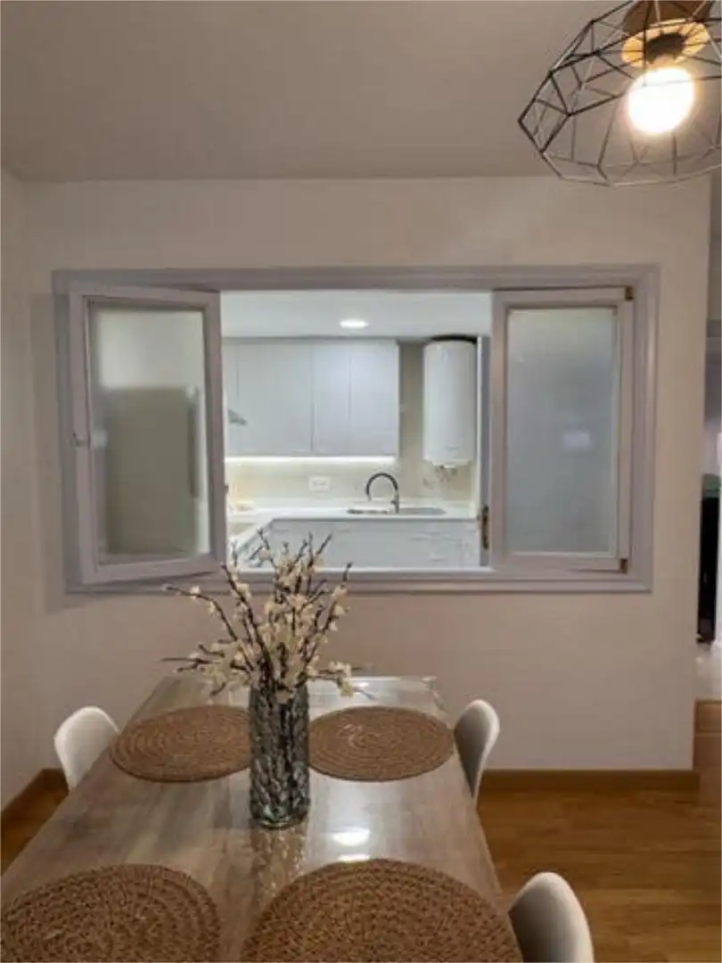 Apartamento de alquiler en Vilagarcía Cocina de Apartamento de alquiler en Vilagarcía de Arousa con Calefacción y Amueblado