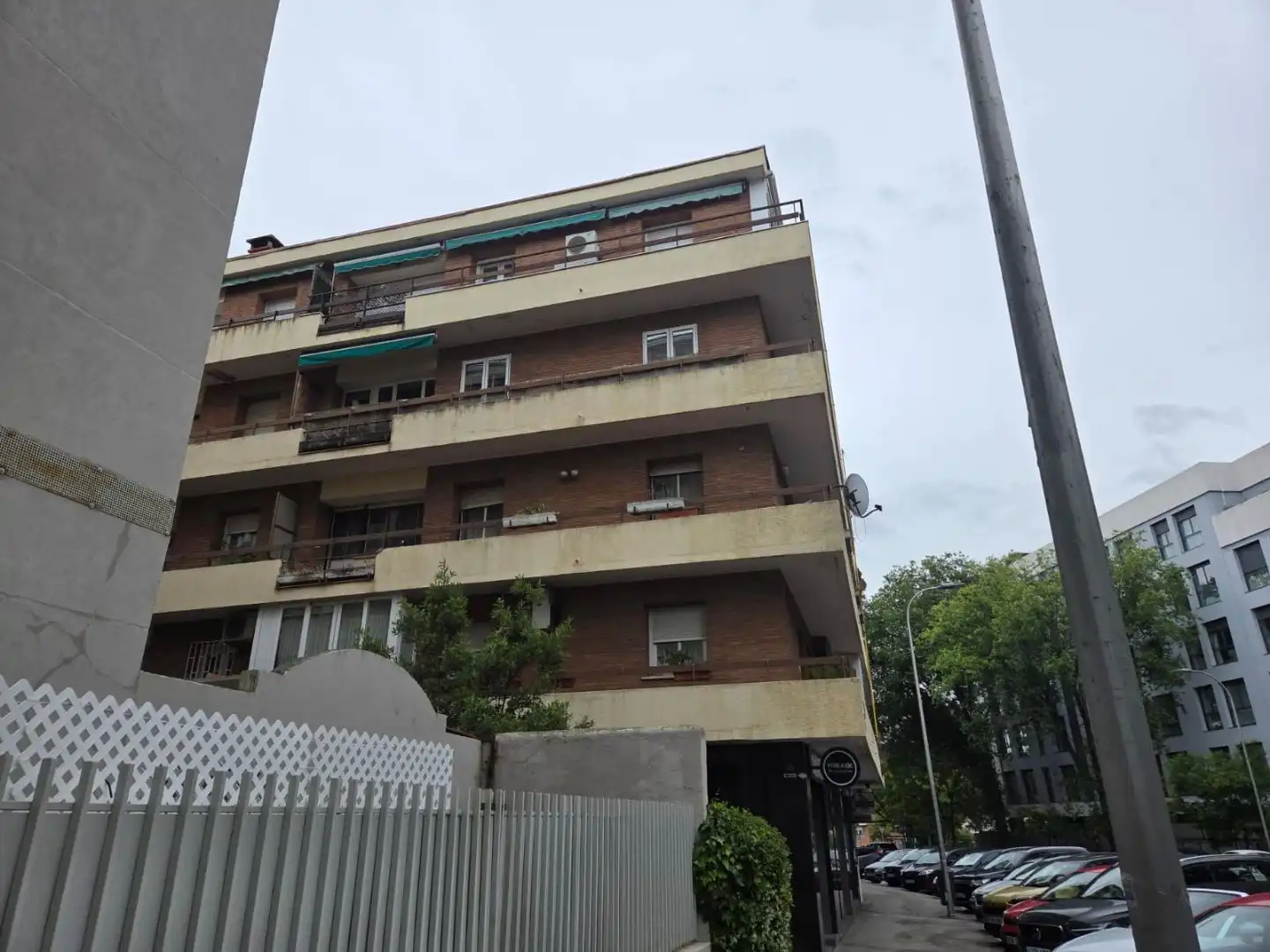 Exterior view of Flat for sale in  Madrid Capital  with Terrace