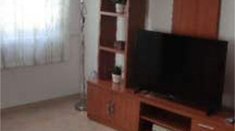 Flat for rent in Peñamefecit - Avda Barcelona, Jaén Capital - image 3 Photo 3 of Flat for rent in Peñamefecit - Avda Barcelona, Jaén Capital