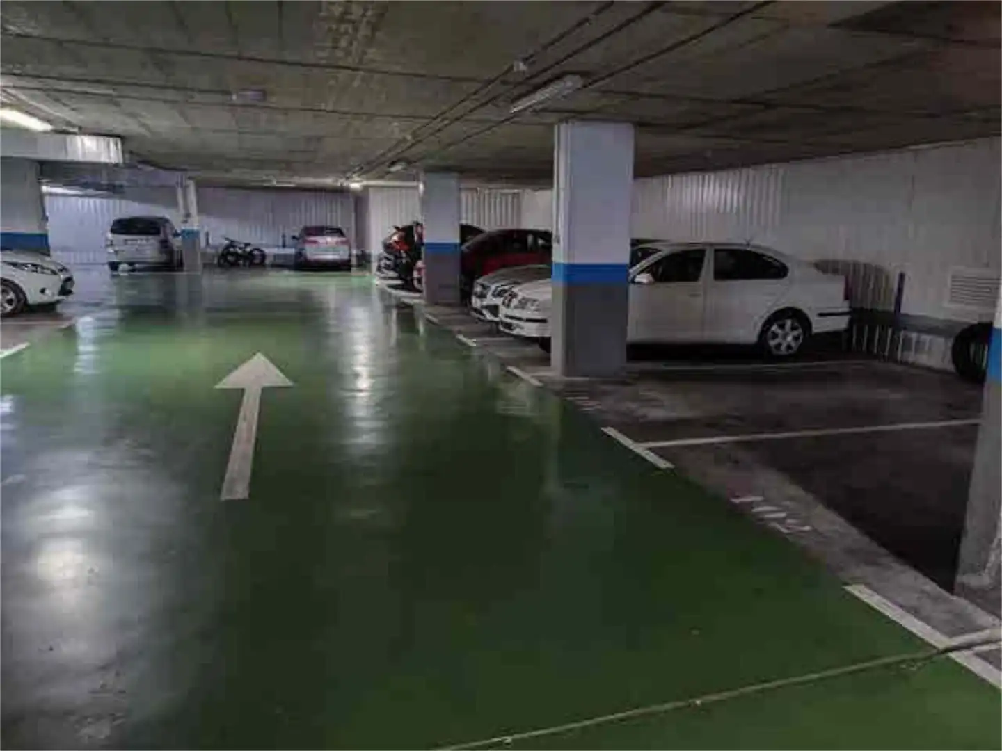 Garaje de alquiler en Valleaguado - La Cañada Parking de Garaje de alquiler en Coslada