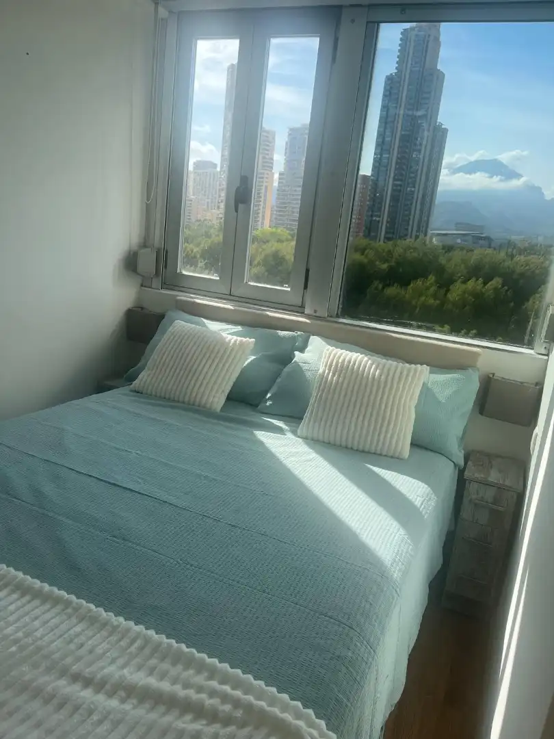 Habitación de Piso en venta en Benidorm con Aire acondicionado y Balcón
