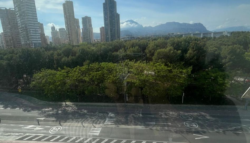 Piso en venta en Avinguda de la Comunitat Valenciana, 22, Levante Alto, Benidorm - imagen 1 Foto 1 de Piso en venta en Avinguda de la Comunitat Valenciana, 22, Levante Alto, Benidorm
