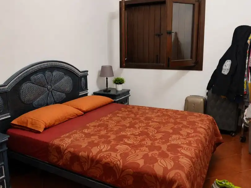 Casa o chalet en venta en Calle la Crucíta, 5, Casco Urbano Habitación de Casa o chalet en venta en Adeje con Jardín privado, Terraza y Trastero