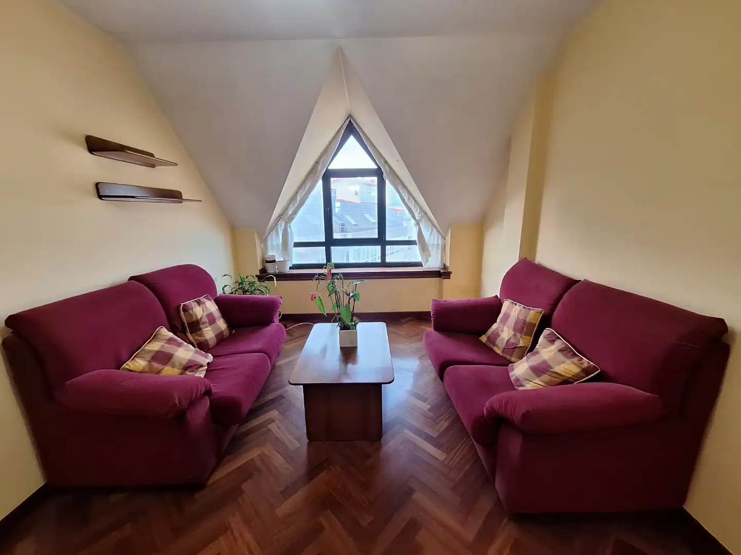 Flat for rent in Rúa Alcalde Lens, 2, A Coruña Capital Living room of Flat for rent in A Coruña Capital